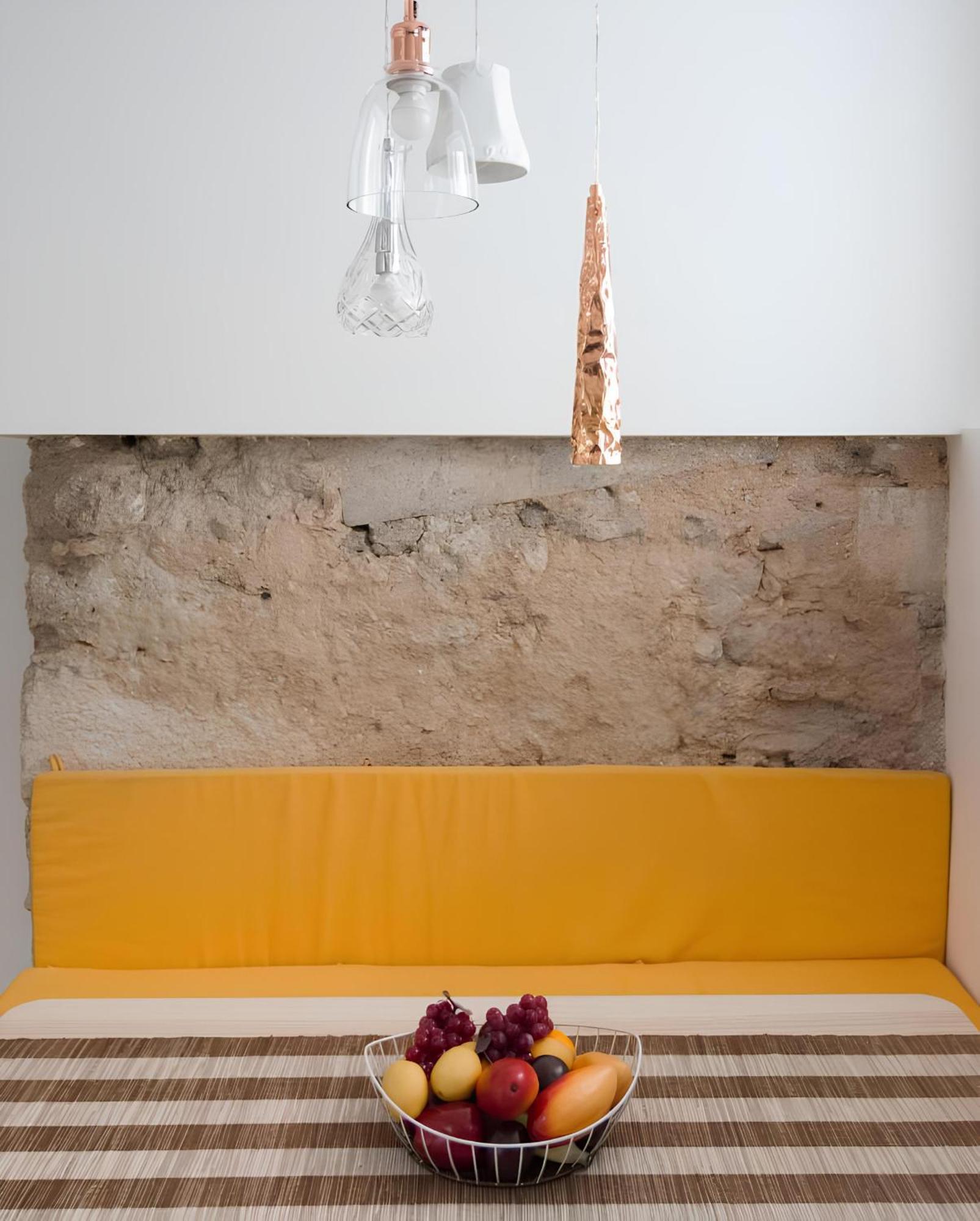 Apartment Casa Do Castelo 1- Work Or Relax In The Historic Heart Of Lisbon! *